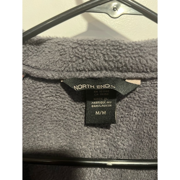 North End Jacket - Red and Gray - Women’s medium - Picture 4 of 4